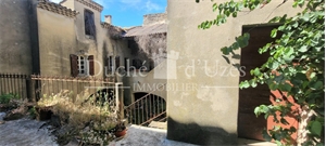 maison de village à la vente -   30700  UZES, surface 300 m2 vente maison de village - UBI427555841